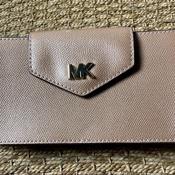 Michael Kors crossbody clutch bag/wallet - Picture 4 of 8